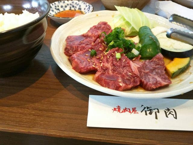 焼肉屋 御肉 - サブ画像3
