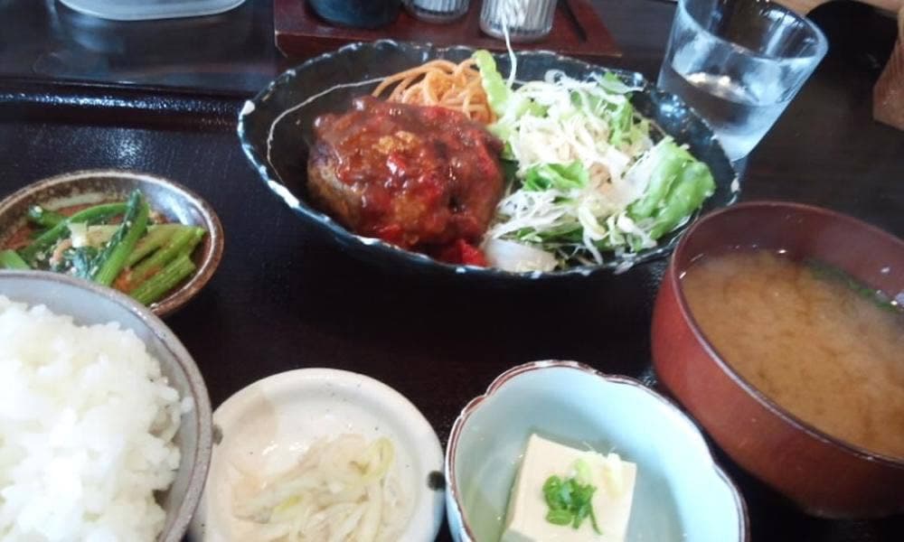 May's Dining