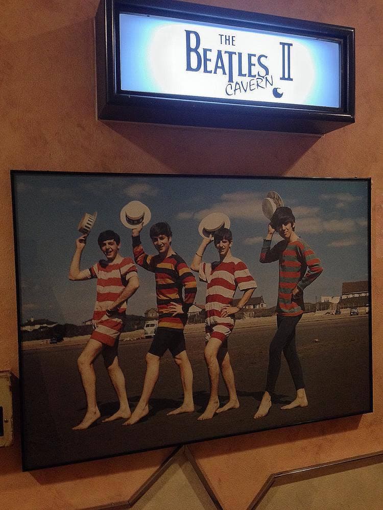 BEATLES CAVERN Ⅱ