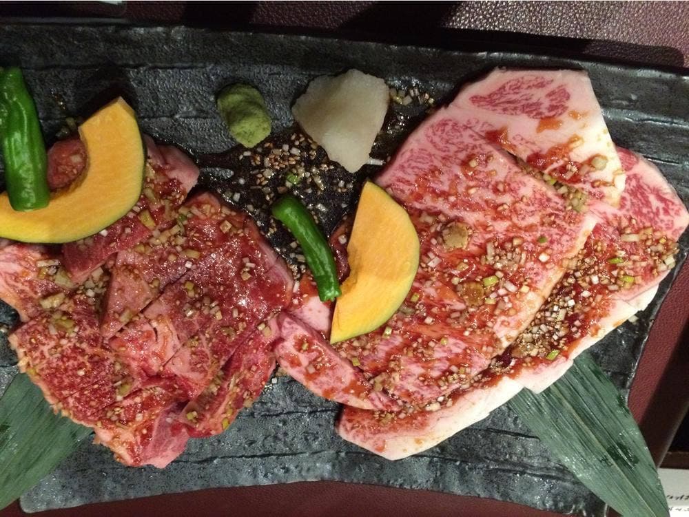 我や。我や しちりんDINING