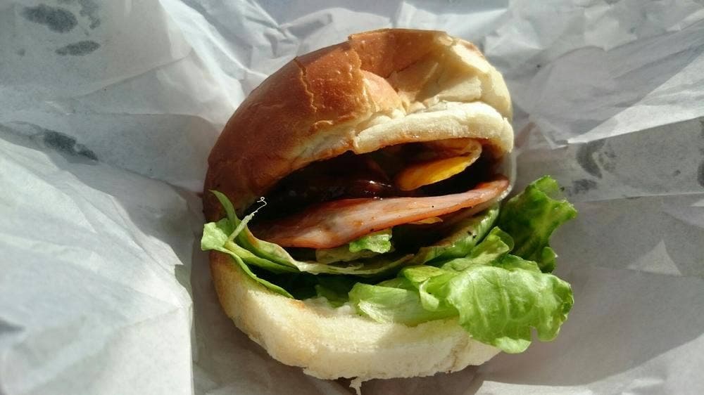 からつバーガー ビュッフェ さくら号