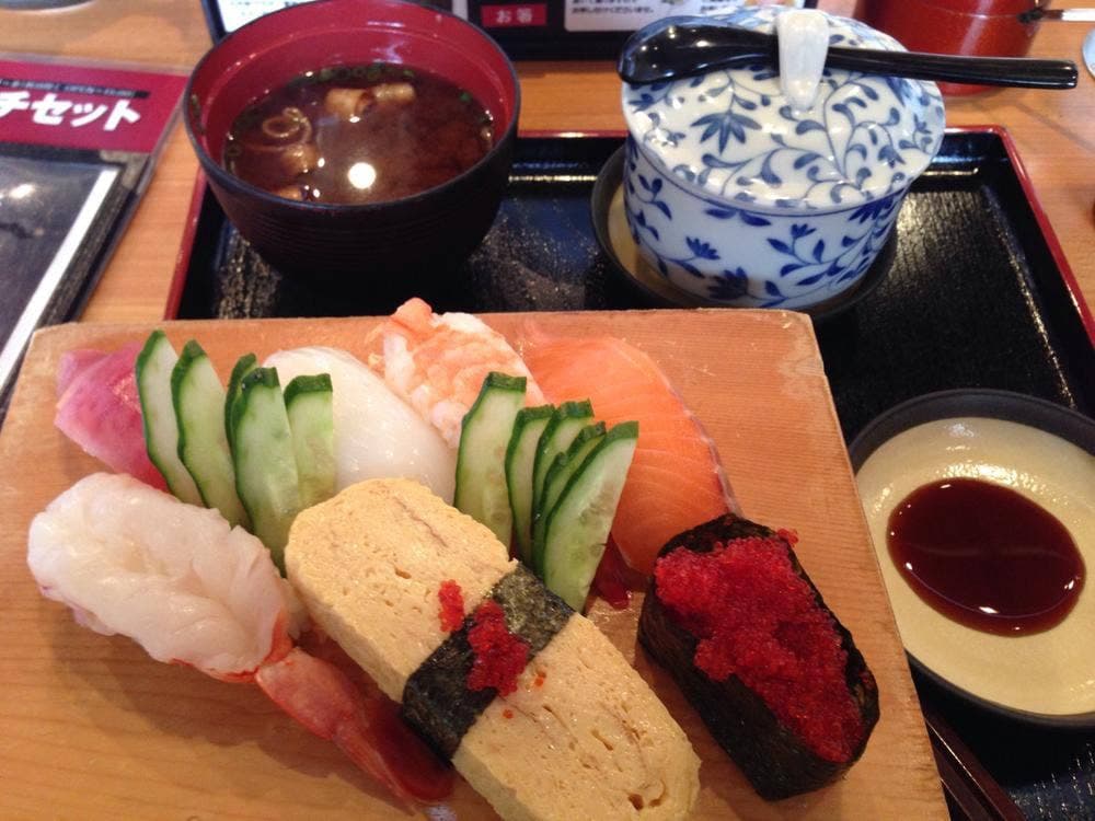 函館市場 岡山新屋敷店