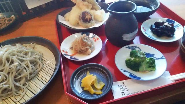 手打ちそば 極楽乃 盛岡市中央公民館店 - サブ画像1