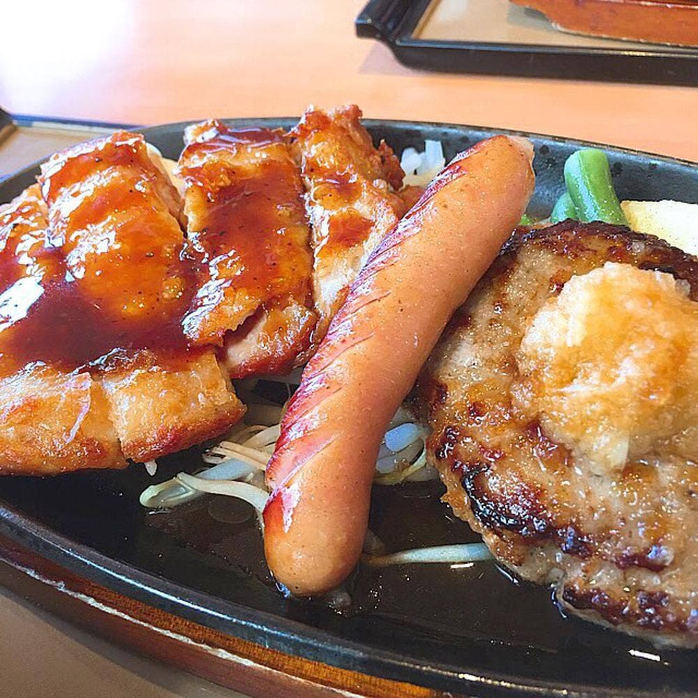 やよい軒 南高江店