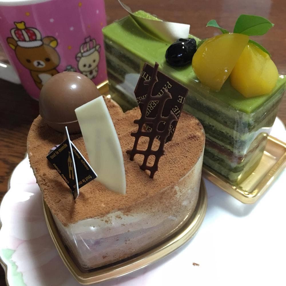 トゥール・モンド・シュシュ バウムクーヘンファクトリー