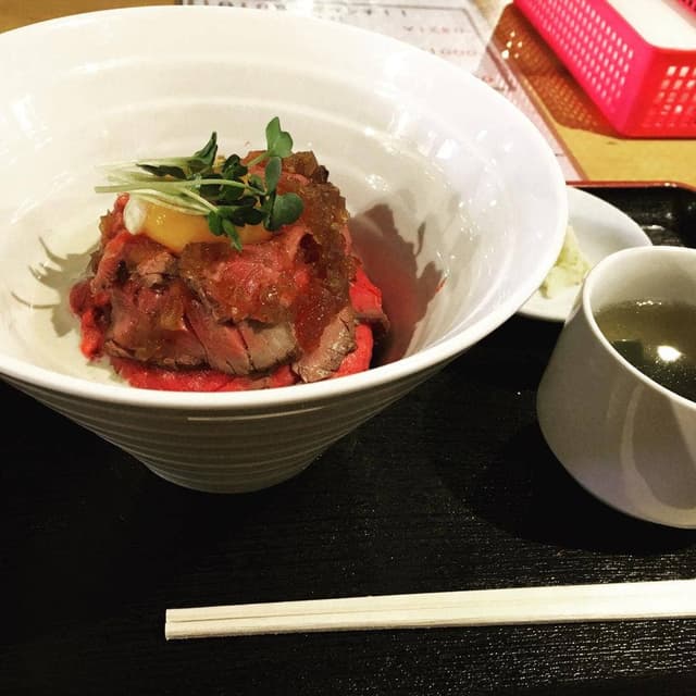 焼肉ホルモン 紅ちゃん - サブ画像1