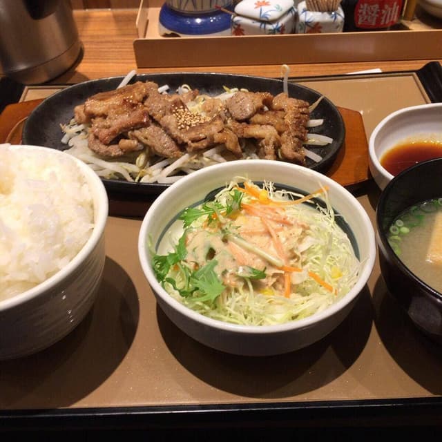 やよい軒 天王寺駅前店 - サブ画像2