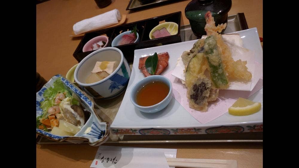 割烹 なかた
