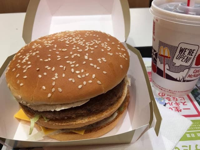 マクドナルド 中山バイパス店 - サブ画像1