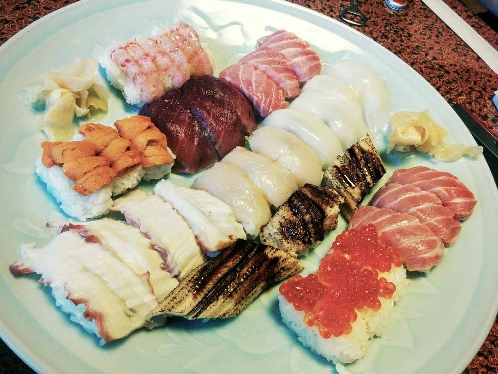 藤益寿司