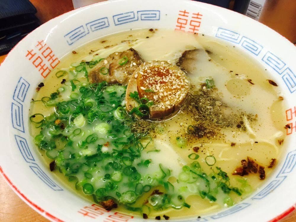 こぶた屋本店