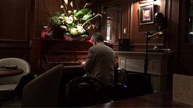 VAGABOND 恵比寿店 - サブ画像1