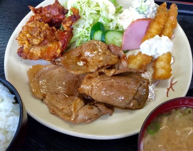 お食事処 さぬき - サブ画像1