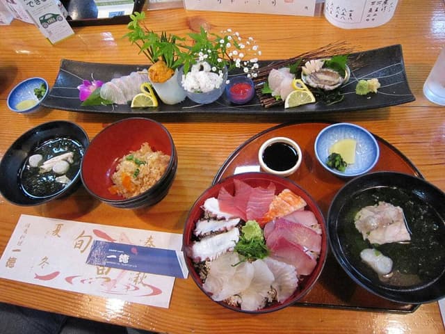 活魚料理一徳 - サブ画像2