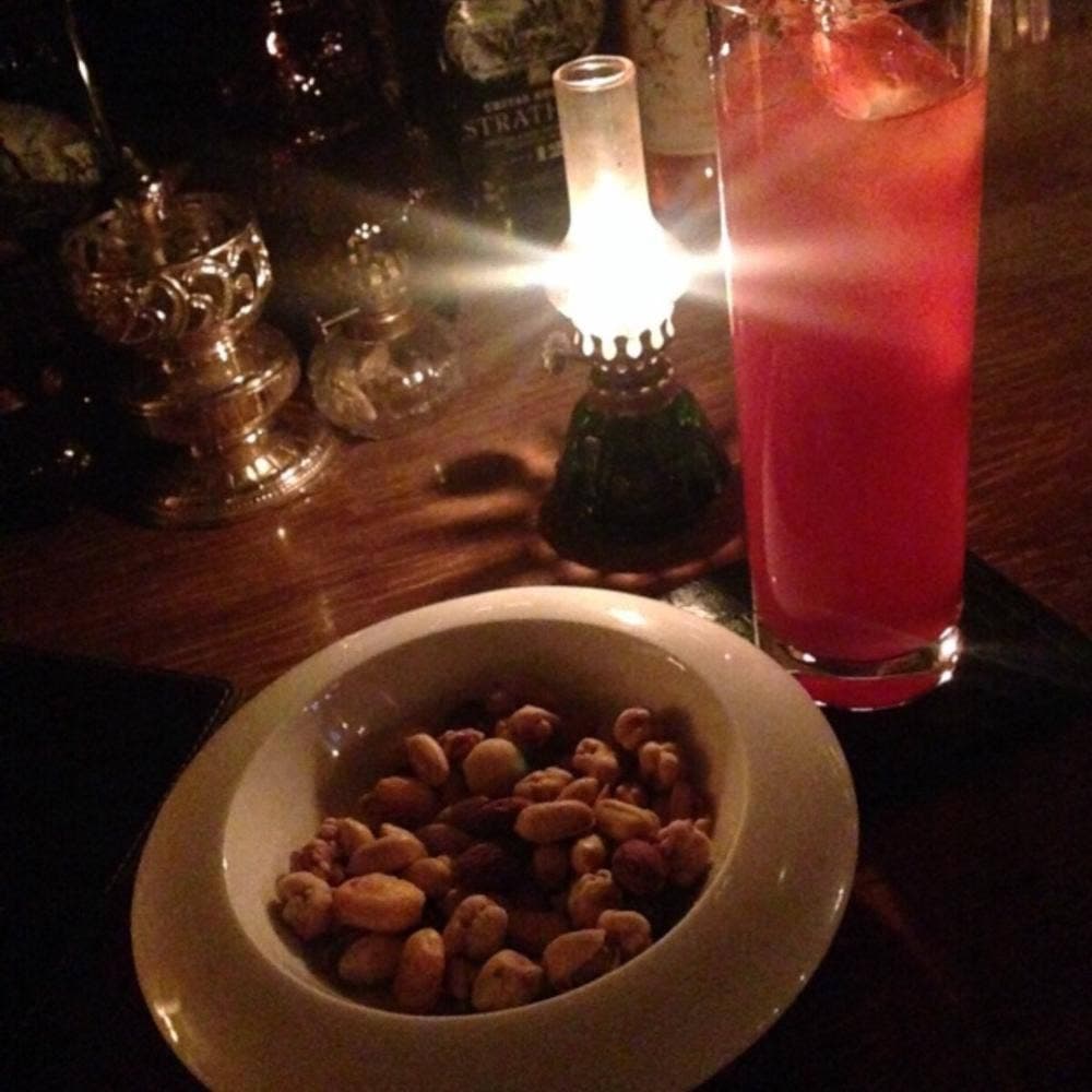 HOME’S BAR 48