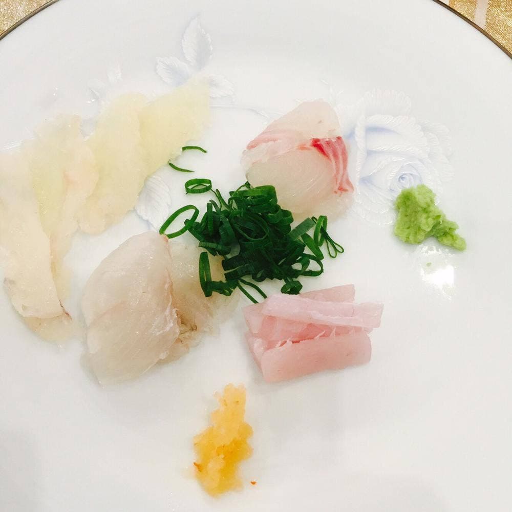 さしみや新美