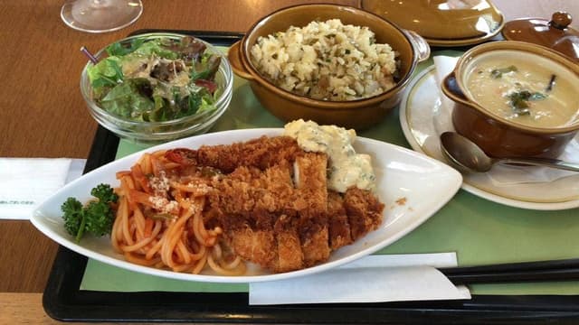 ロイヤルホスト 長尾店 - サブ画像2