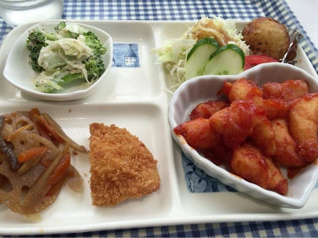 宮崎学園短期大学国際交流センター 食堂 - サブ画像3
