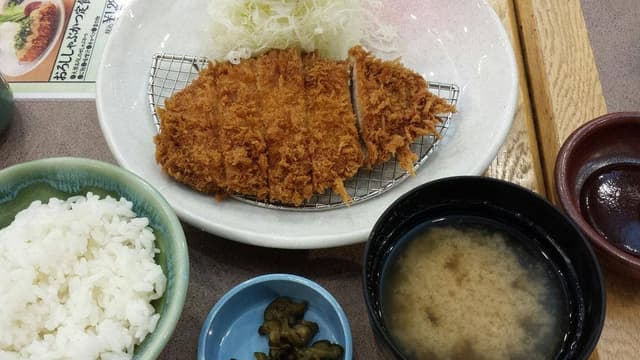とんかついなば和幸 長崎夢彩都店 - サブ画像1