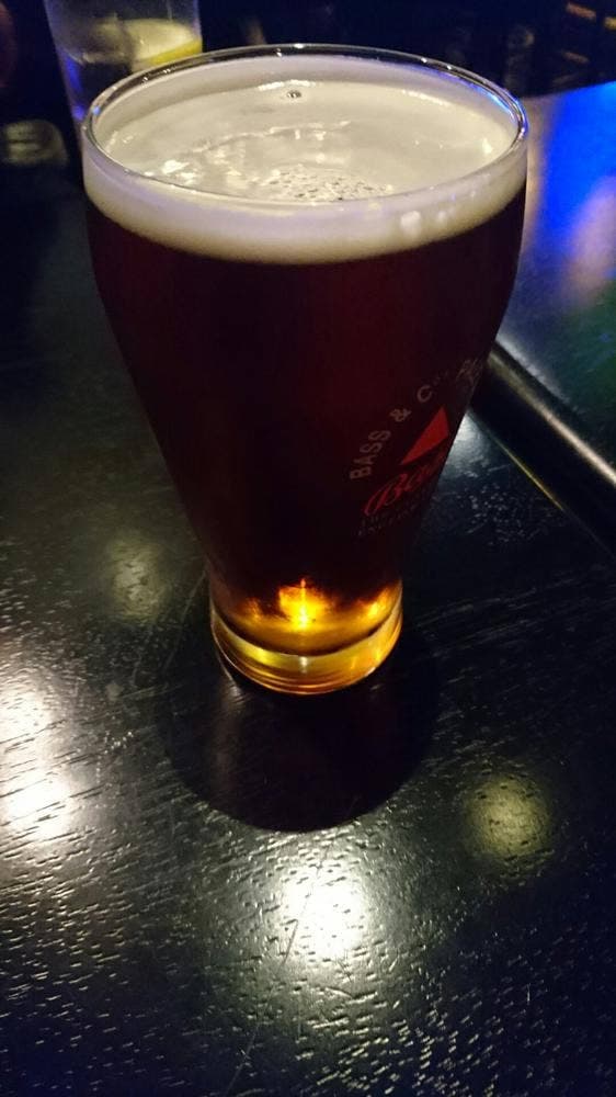 ブリティッシュカフェ&パブ オクゾ 近鉄四日市店