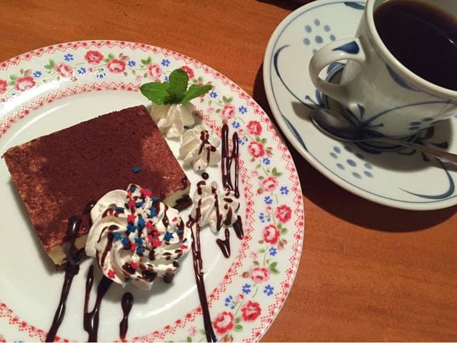 Y'sカフェ - サブ画像1