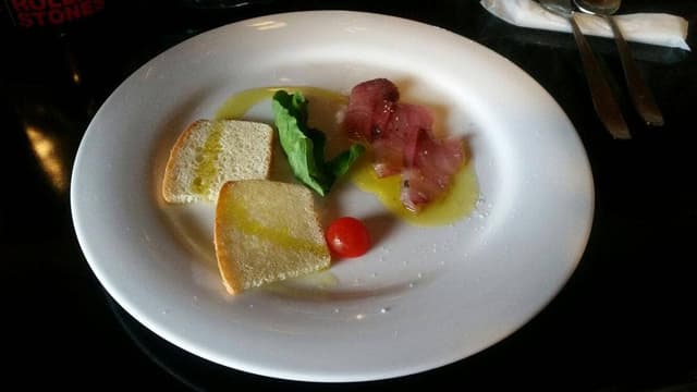 trattoria TOTTI - サブ画像1