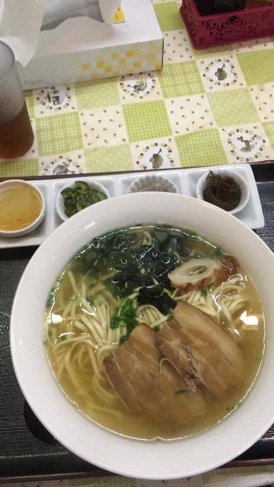 とん吉食堂