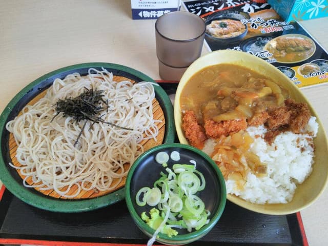 ゆで太郎 もつ次郎 行徳駅前店 - サブ画像1