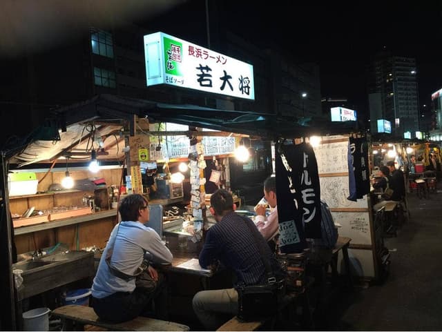 長浜ラーメン・やきとり 天ぷら屋 - サブ画像1