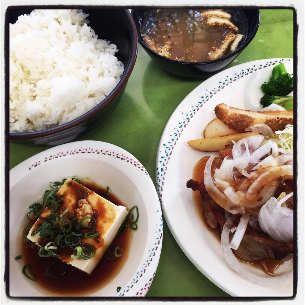 神戸大学海事科学部食堂