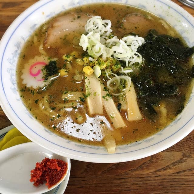 金ちゃんラーメン 南原店 - サブ画像3