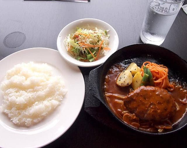 ムッシュさかい大牟田店 - サブ画像3