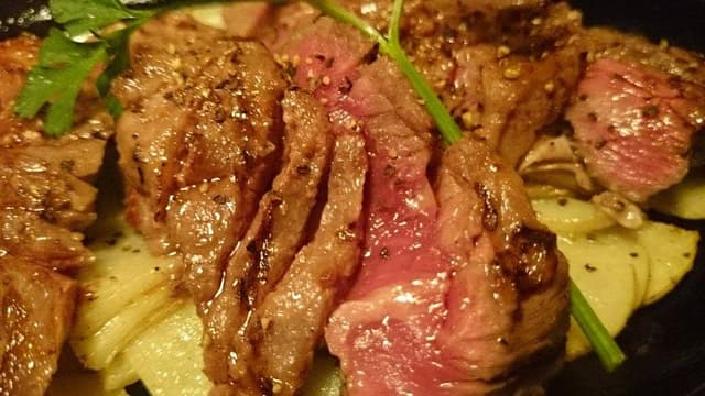 お肉とアヒージョBAR エイト - サブ画像2