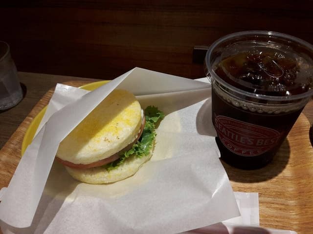 SEATTLE'S BEST COFFEE 姪浜駅店 - サブ画像1