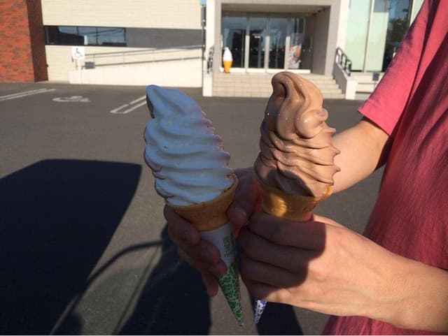 ロイズ 屯田公園店 - サブ画像1