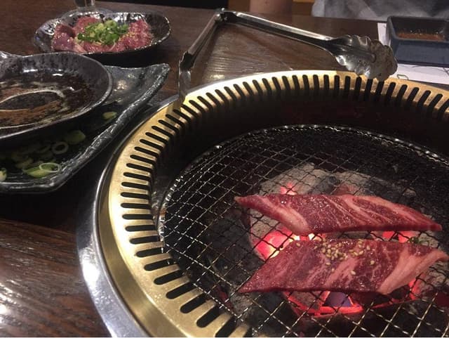 炭火焼肉 黒べこ - サブ画像1