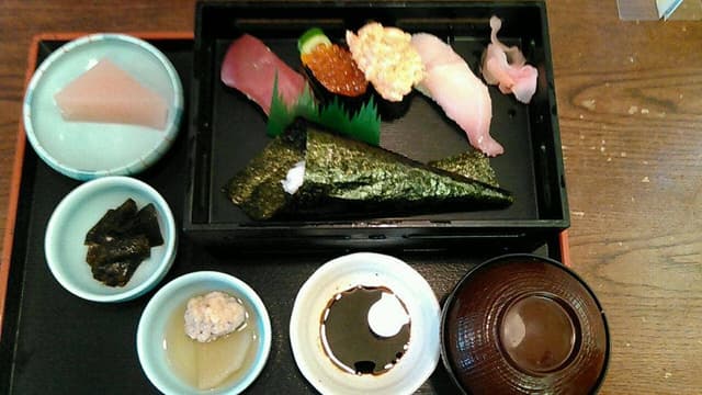 横田寿司橿原店 - サブ画像3