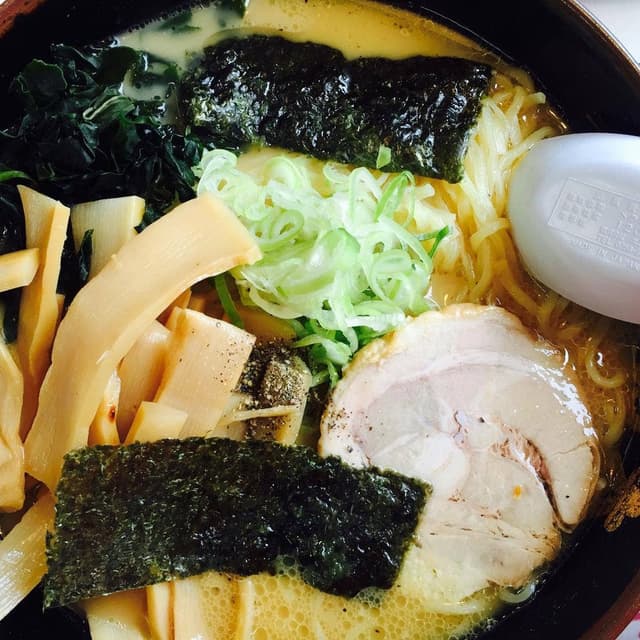 ラーメンとん太 奄美大島名瀬店 - サブ画像1