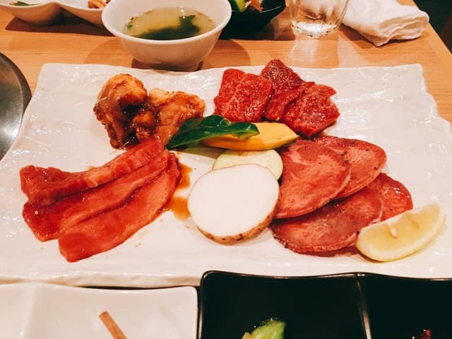 情熱焼肉ファイティングマン - サブ画像1