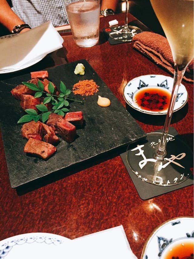 お肉とワイン 北新地 まや - サブ画像3
