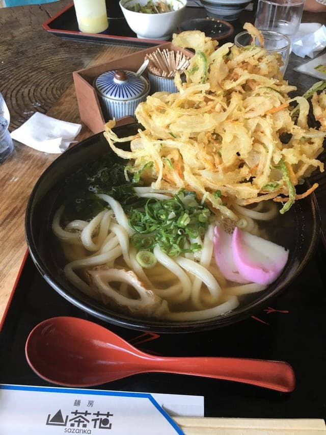 内子町役場 五十崎凧博物館山茶花 - サブ画像3