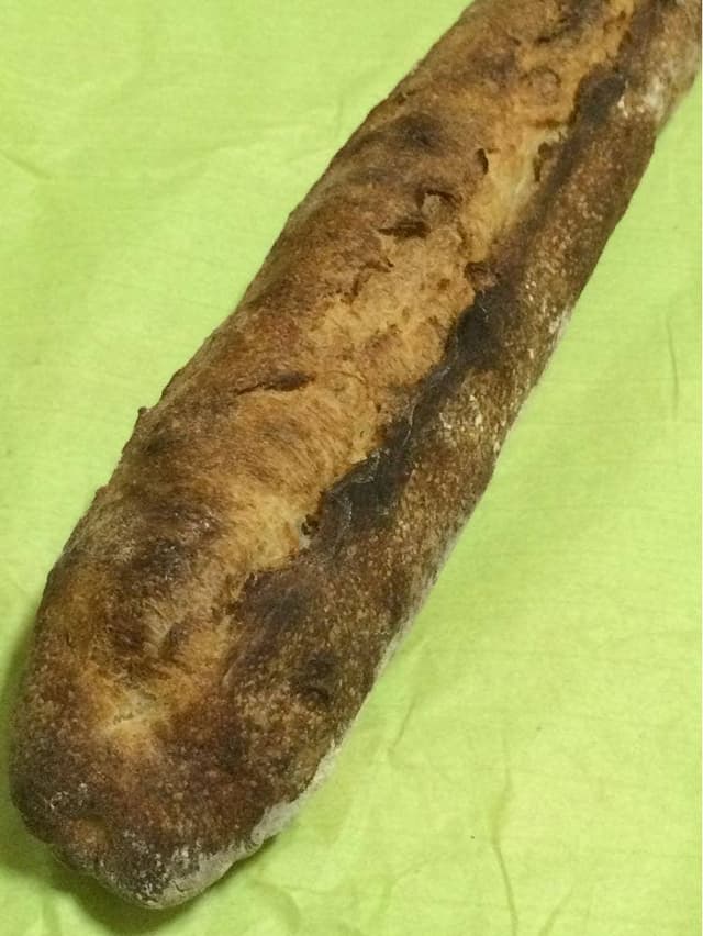 石窯で焼くパンの店 ボブ - サブ画像1