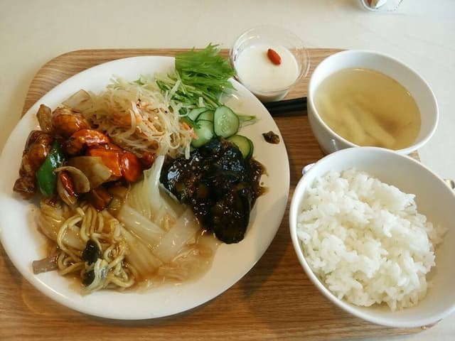 アカレンガカフェ - サブ画像1