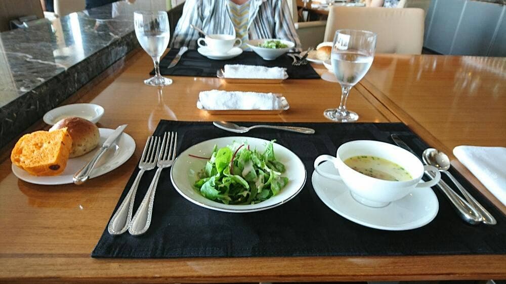 スカイレストラン アンドラウンジ L&R