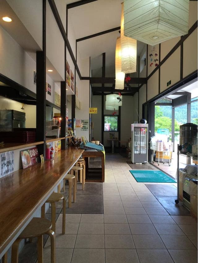 道の駅 虹の湖 - サブ画像2