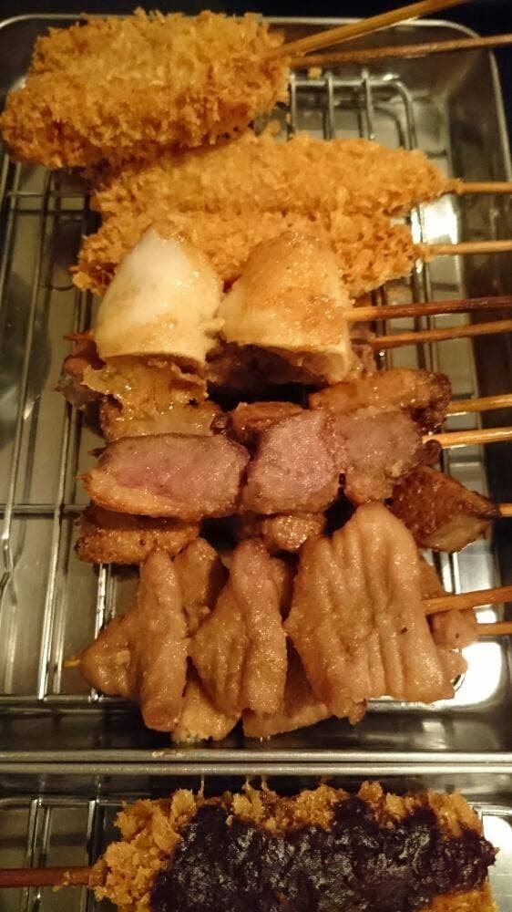 街屋 豚串専門 とんとん
