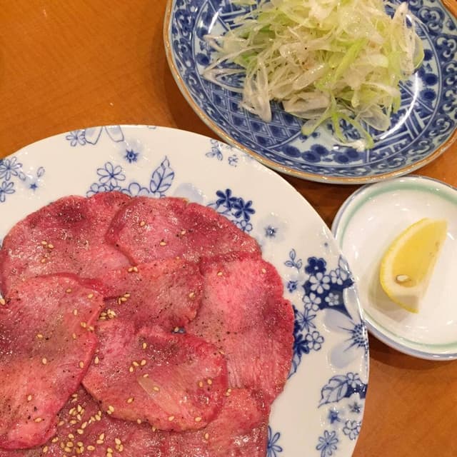 炭火焼肉 金龍 - サブ画像1