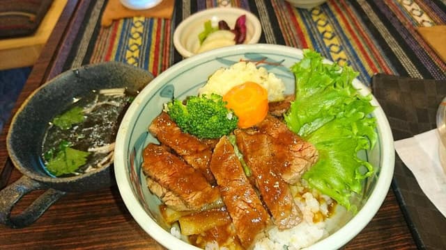 すてーき食堂 アチチ - サブ画像3