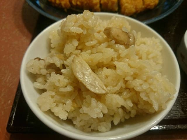 華屋与兵衛 松戸高塚店 - サブ画像1