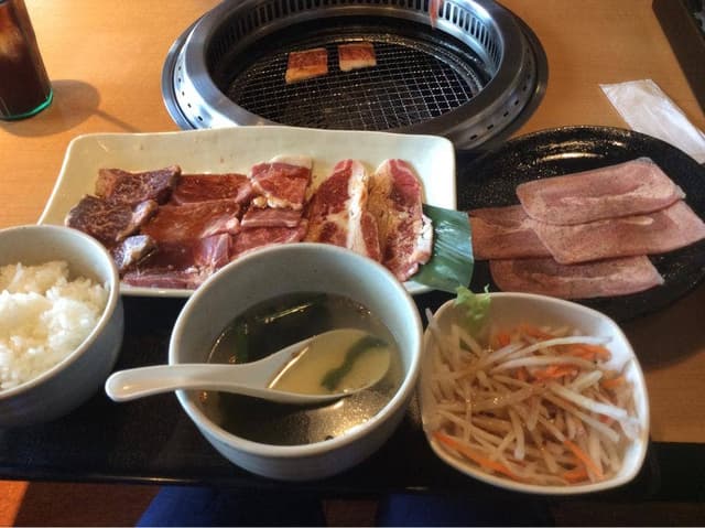 焼肉きんぐ 宮崎新別府店 - サブ画像2